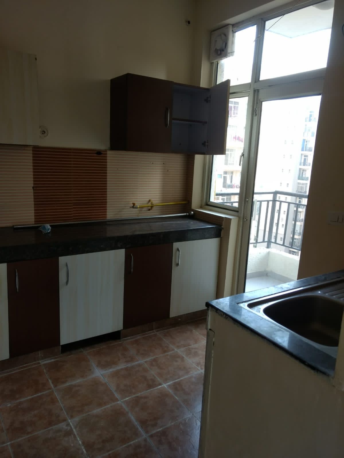 1.5 BHK + Study Room Independent House For Rent in Gomti Nagar