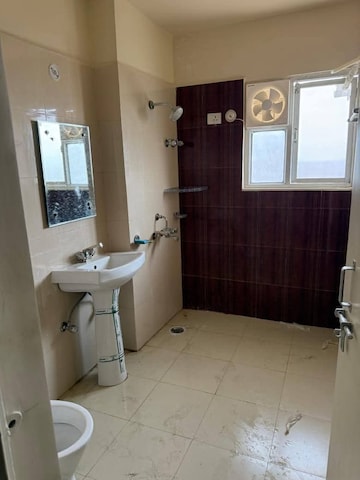 Bathroom in 2 BHK Independent House at Gomti Nagar – for Rent