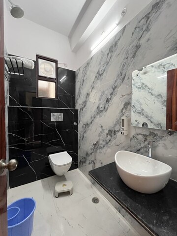 Bathroom in 2 BHK Independent House at Gomti Nagar – for Rent