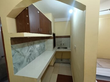 Kitchen in 1.5 BHK Independent House at Mayur Vihar Phase 1 – for Rent