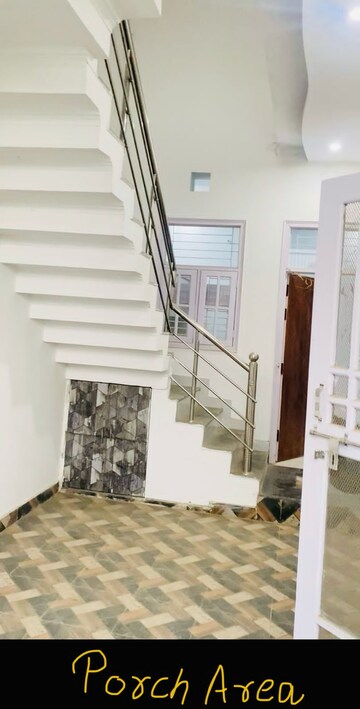 2 BHK Independent House For Rent in Jankipuram