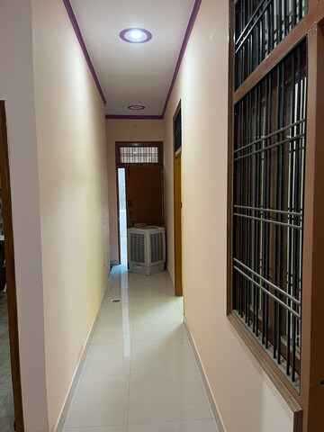 Building Lobby in 2 BHK Independent House at Jankipuram – for Rent