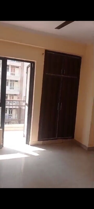 3 BHK Apartment For Sale in SG Impressions 58, Raj Nagar Extension