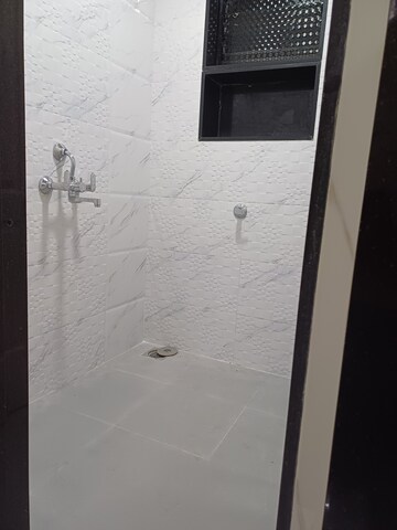 Furnished Amenities in 1 BHK Apartment at Rabale – for Rent