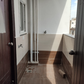 Bathroom in 3 BHK Builder Floor at Kondapur – for Rent