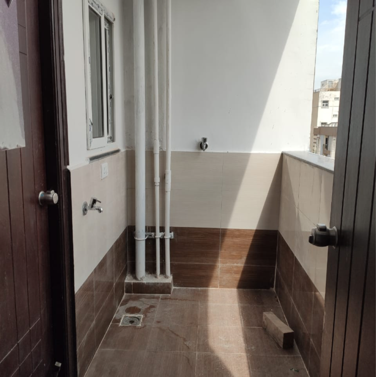Bathroom, kondapur 3 Bedroom 1700 Sq.Ft. Builder Floor In Kondapur Hyderabad 8633712