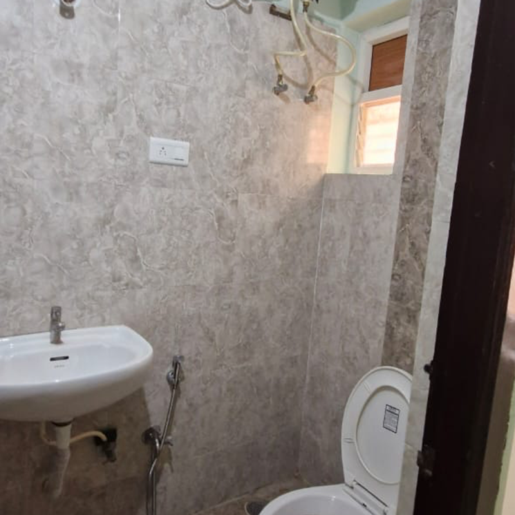 Bathroom, kondapur 2 Bedroom 1210 Sq.Ft. Builder Floor In Kondapur Hyderabad 8633762