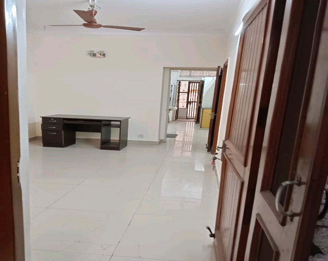 2 BHK Independent House For Rent in Lal And Associates 