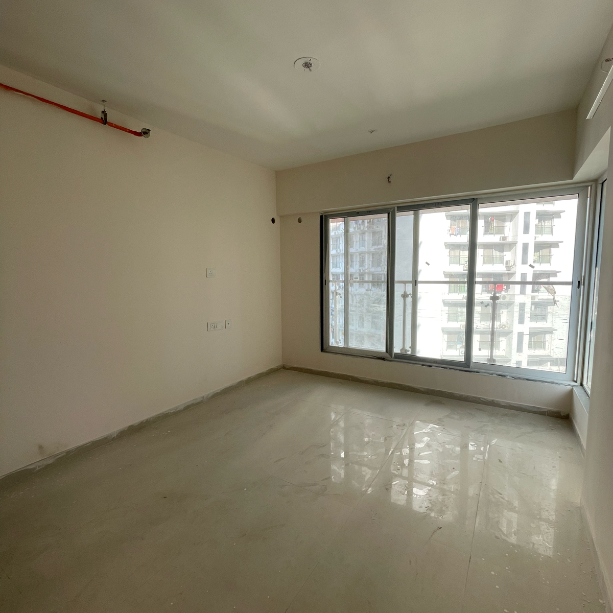 2 BHK Apartment For Rent in Je And Vee Om Trimurti