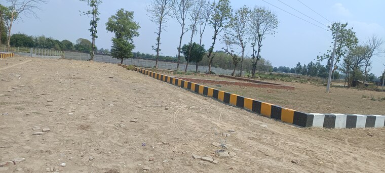 undefined, kisan path  1000 Sq.Yd. Plot In Kisan Path Lucknow 8633790