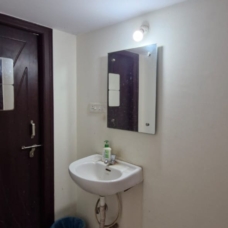 Bathroom, kondapur 3 Bedroom 1760 Sq.Ft. Builder Floor In Kondapur Hyderabad 8633794