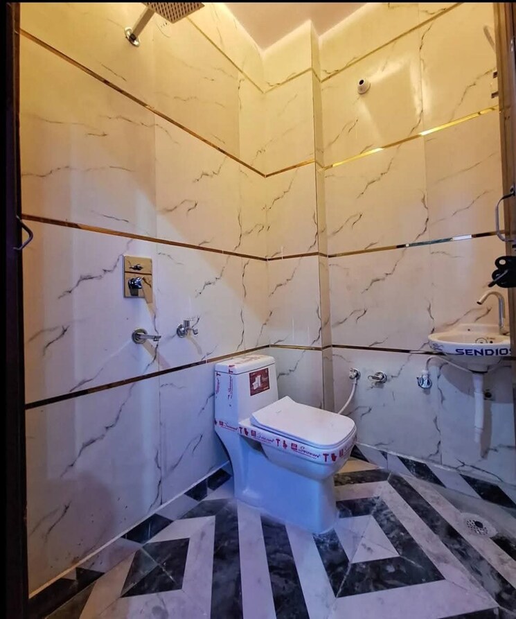 Bathroom, harit-vihar-rwa 2 Bedroom 450 Sq.Ft. Builder Floor In Burari Delhi 8633797