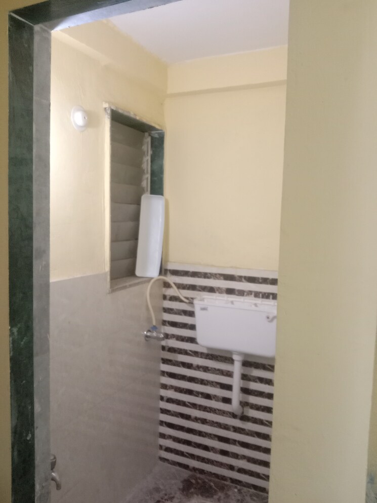 undefined, yamuna-chs-dahisar-east 1 Bedroom 565 Sq.Ft. Apartment In Dahisar East Mumbai 8633801