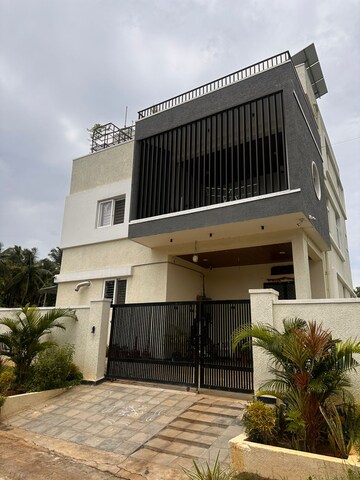 4 BHK Villa For Rent in Vasudeva Bloomfield Elation Villas, Gachibowli