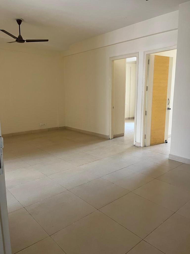 1 BHK + Servant Room 900 Sq.Ft. Apartment in N.H. Matcon Aero Homes