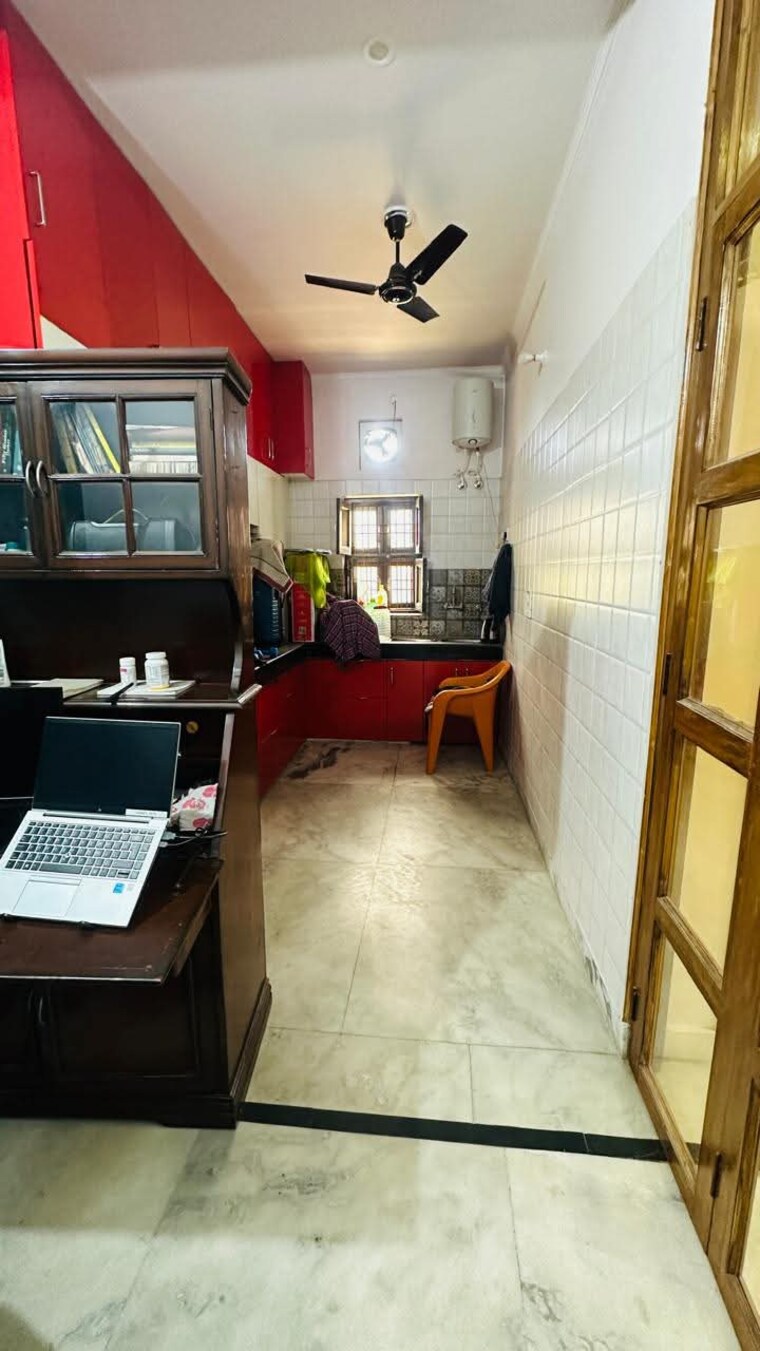 Kitchen, harit-vihar-rwa 3 Bedroom 900 Sq.Ft. Builder Floor In Burari Delhi 8633954