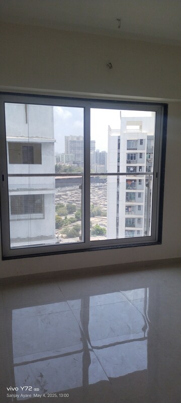 Room in 2 BHK Apartment at Je and Vee Madhuban, Malad East – for Sale