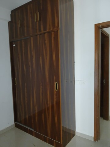 Furnished Amenities in 2 BHK Apartment at Imperia Prideville, Sector 25 Yamuna Expressway – for Sale