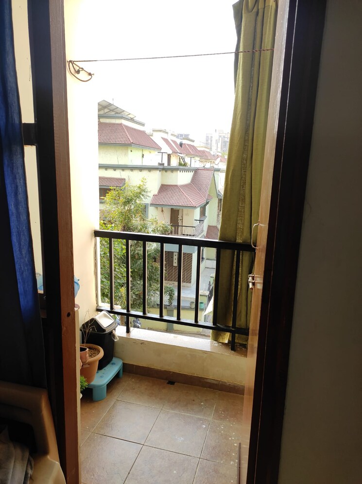 Balcony, sun-real-home 2 Bedroom 107 Sq.Yd. Apartment In Ranip Ahmedabad 8633879