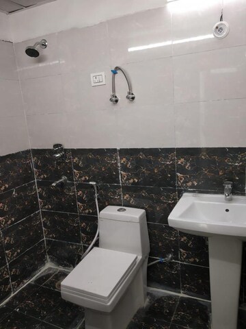 Team Area in 3 BHK Apartment at Today Kings Park, Omega I Greater Noida – for Sale