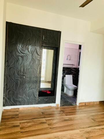 Room in 3 BHK Apartment at Today Kings Park, Omega I Greater Noida – for Sale