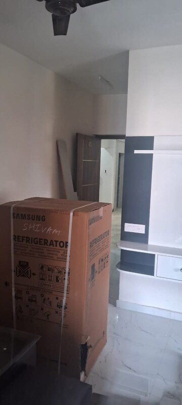 Furnished Amenities in 3 BHK Apartment at ATS Triumph, Sector 104 – for Rent