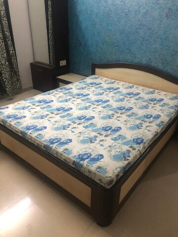 Bedroom in 2 BHK Apartment at Ashar Residency, Pokhran Road No Two – for Rent