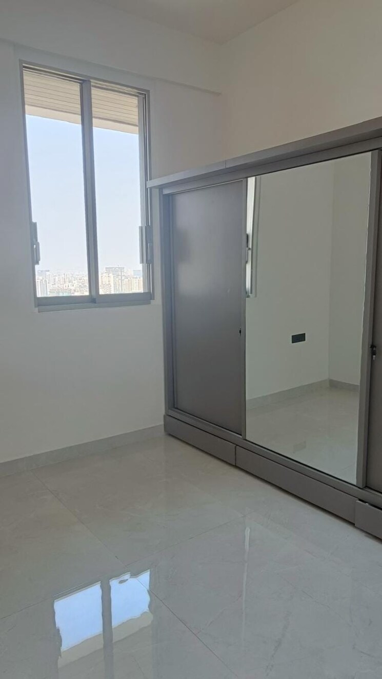 Bedroom, shapoorji-pallonji-the-imperial 4 Bedroom 3070 Sq.Ft. Apartment In Tardeo Mumbai 8634158