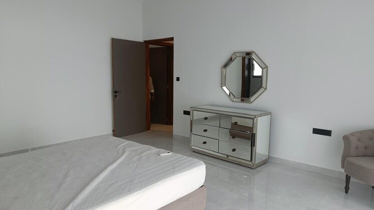 Bedroom, shapoorji-pallonji-the-imperial 4 Bedroom 3070 Sq.Ft. Apartment In Tardeo Mumbai 8634158