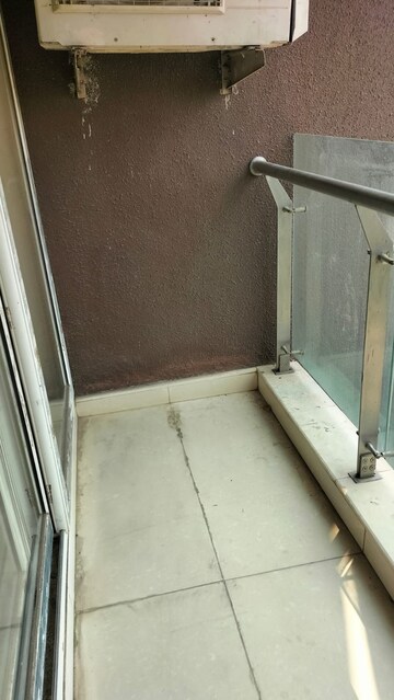 Balcony in 3 BHK Apartment at RNA Continental, Chembur – for Rent