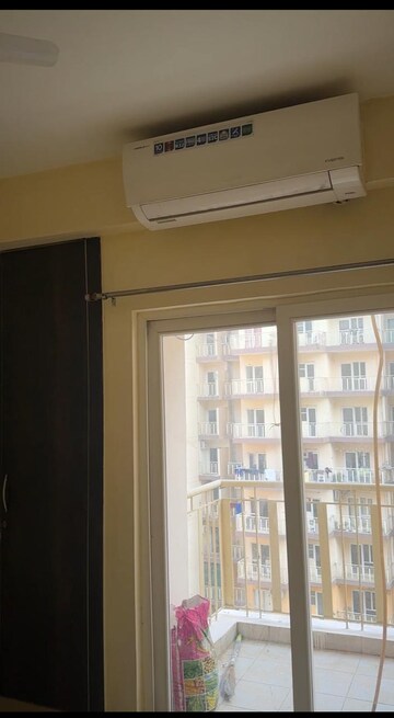 Room in 3 BHK Apartment at Shri Radha Sky Gardens, Sector 16b Greater Noida – for Rent