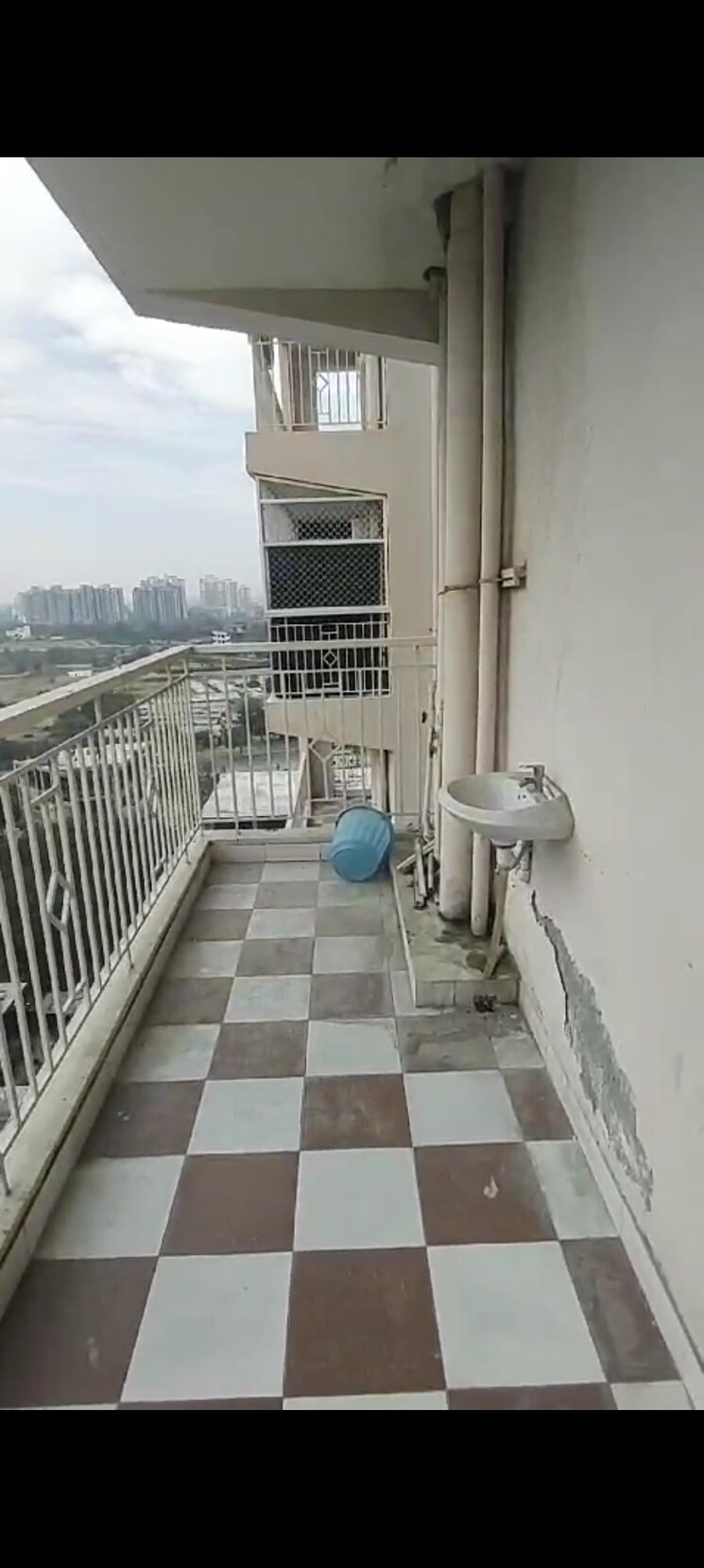 Balcony, shree-vardhman-green-court 2 Bedroom 636 Sq.Ft. Apartment In Sector 90 Gurgaon 8634197