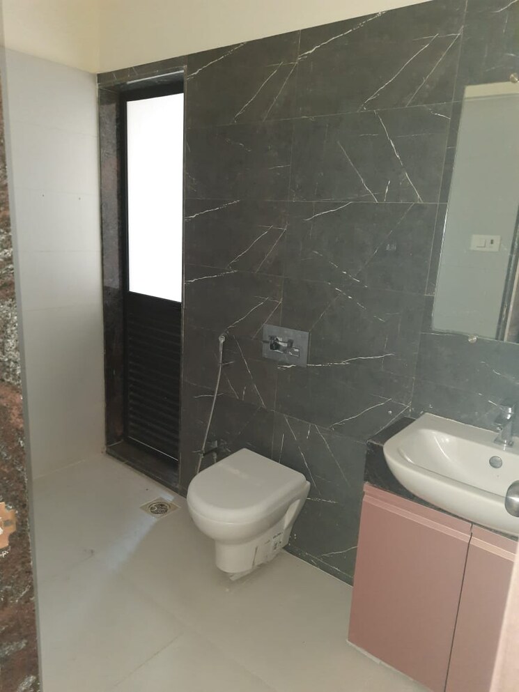 Bathroom, dosti-desire 2 Bedroom 650 Sq.Ft. Apartment In Brahmand Thane 8634221