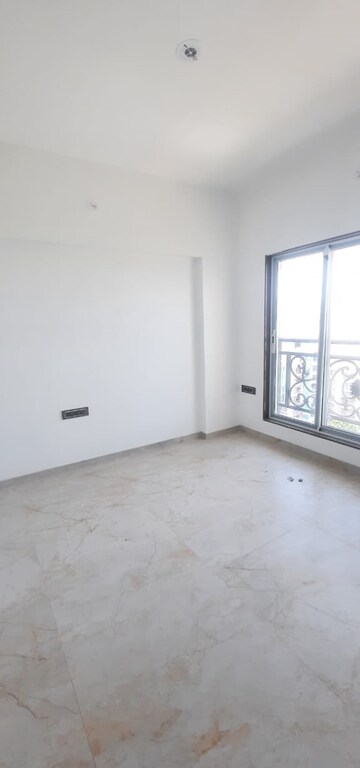 Bedroom in 2 BHK Apartment at Collectors Colony – for Rent