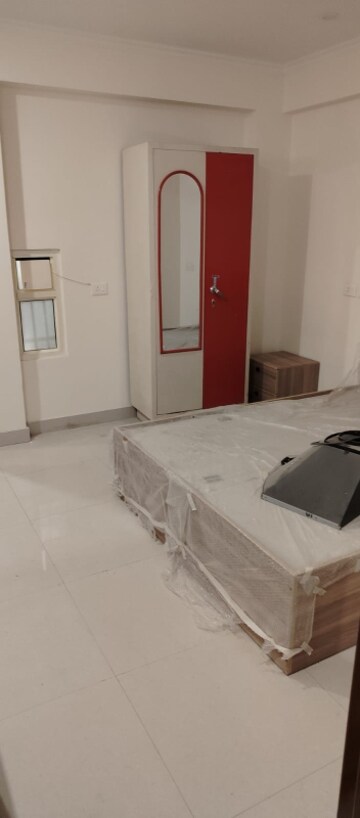Bathroom in 2 BHK Builder Floor at Sector 46 – for Rent