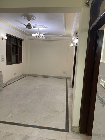 3 BHK Builder Floor For Rent in Saket
