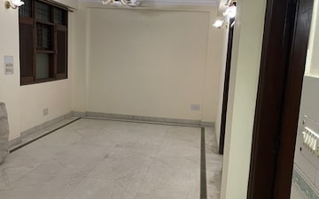 3 BHK Builder Floor For Rent in Saket