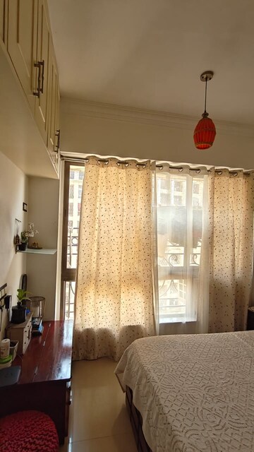 Bedroom in 2.5 BHK Apartment at Deonar – for Rent
