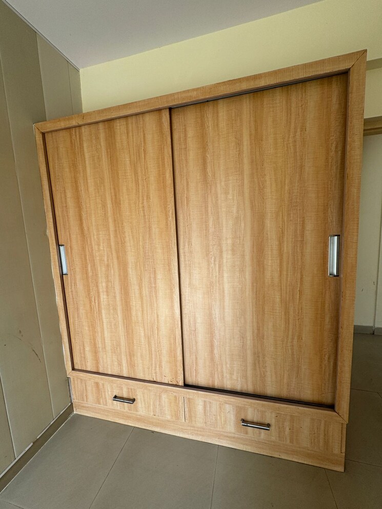 undefined, puri-pratham 2.5 Bedroom 1300 Sq.Ft. Apartment In Sector 84 Faridabad 8634305