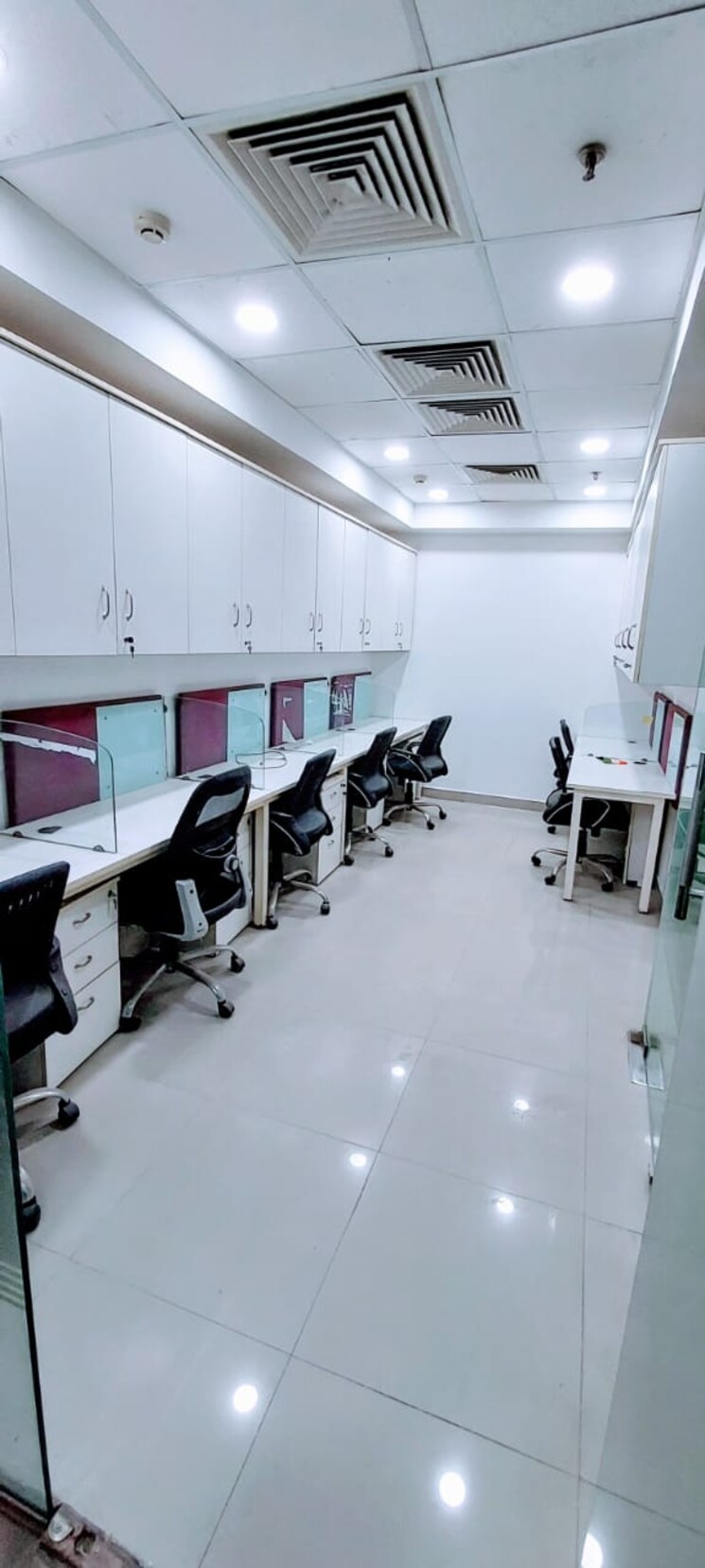 Team Area, ild-trade-centre Commercial Office Space 1000 Sq.Ft. In Sector 47 Gurgaon 8634301