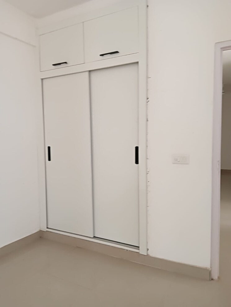 Room, suncity-avenue-76 2 Bedroom 735 Sq.Ft. Apartment In Sector 76 Gurgaon 8634319