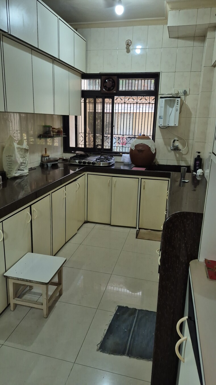 Kitchen, khar west 1 Bedroom 550 Sq.Ft. Apartment In Khar West Mumbai 8634351