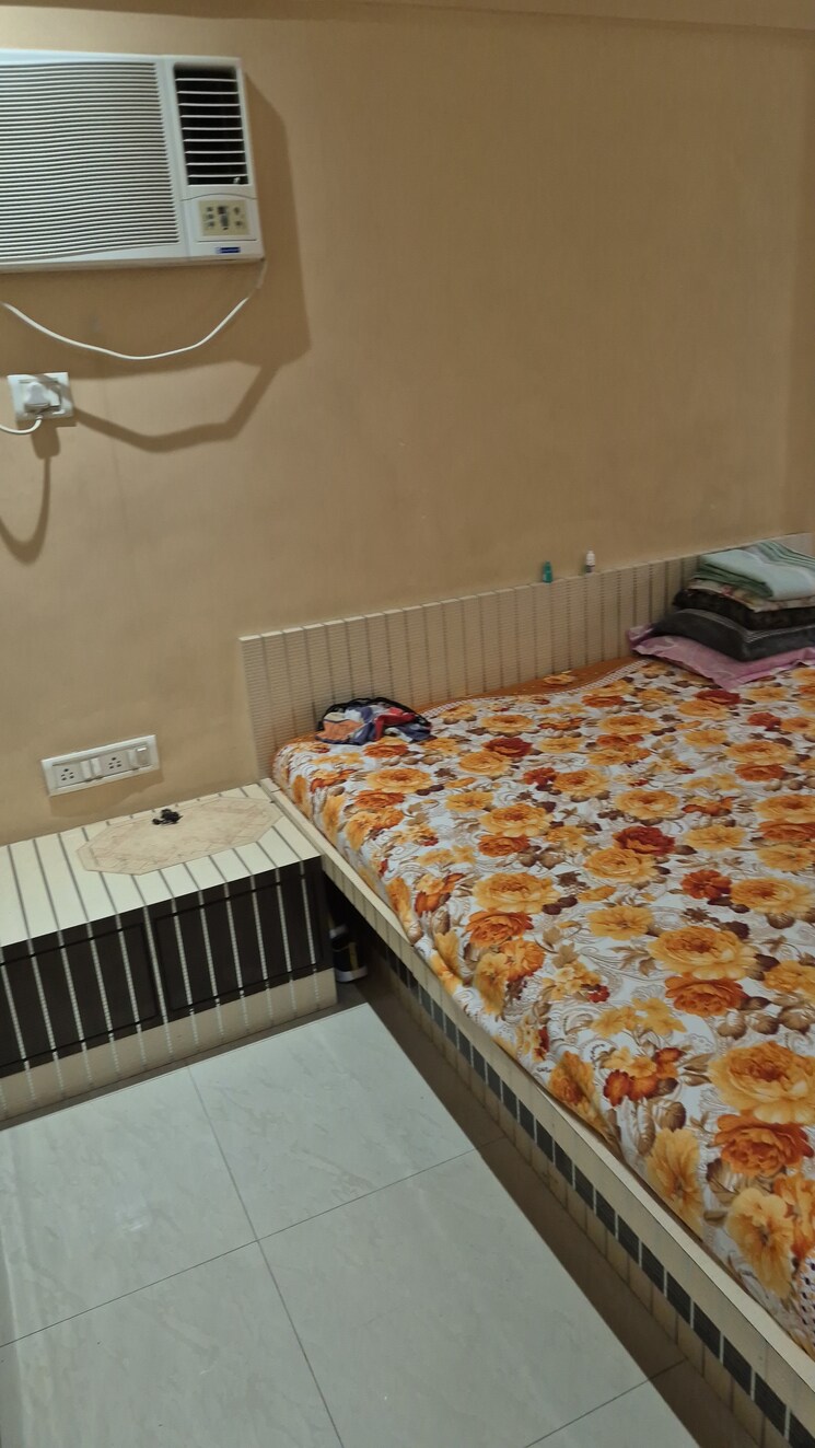 Balcony, khar west 1 Bedroom 550 Sq.Ft. Apartment In Khar West Mumbai 8634351