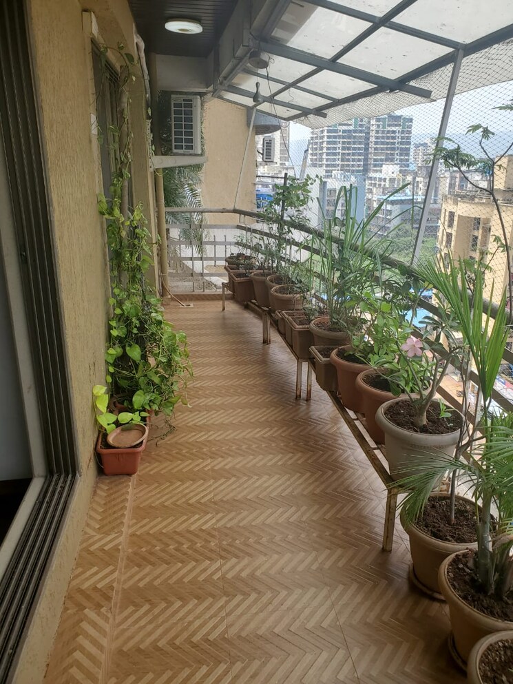 Balcony, paradise-sai-crystal 3 Bedroom 1710 Sq.Ft. Apartment In Kharghar Navi Mumbai 8634332