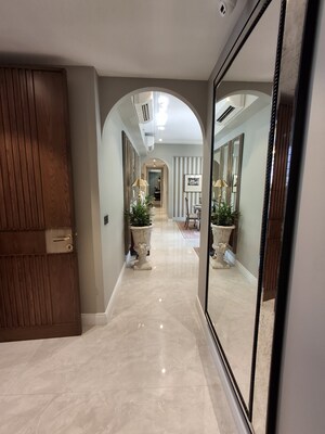 Furnished Amenities in 2 BHK Apartment at BPTP Amstoria Verti Greens, Sector 102 – for Sale