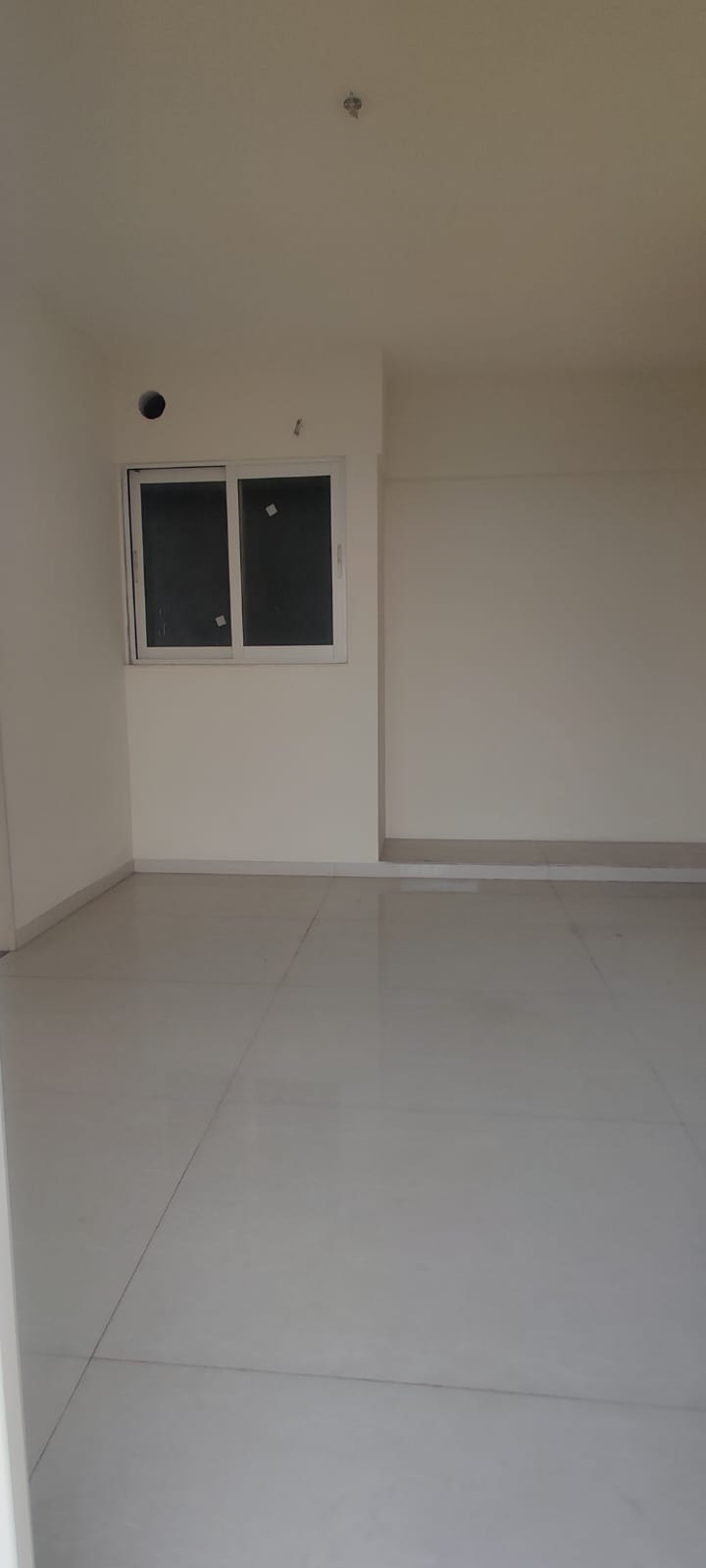 2 BHK Apartment For Sale in Acme Ozone Tower Gingelia