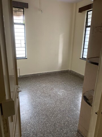 Room in 2 BHK Apartment at Borate Jijai Nagari, Kothrud – for Rent