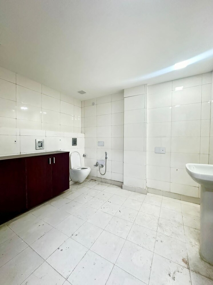 Attached Bathroom, vikas puri 1 Bedroom 50 Sq.Yd. Builder Floor In Vikas Puri Delhi 8634526