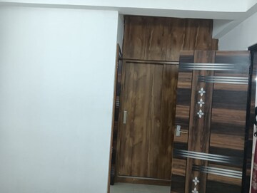 Furnished Amenities in 2 BHK Apartment at Suncity Avenue 76, Sector 76 – for Rent
