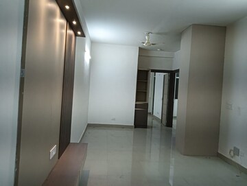 2 BHK Apartment For Rent in Suncity Avenue 76, Sector 76
